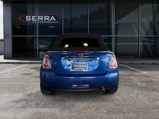 2015 MINI Cooper Base photo 3
