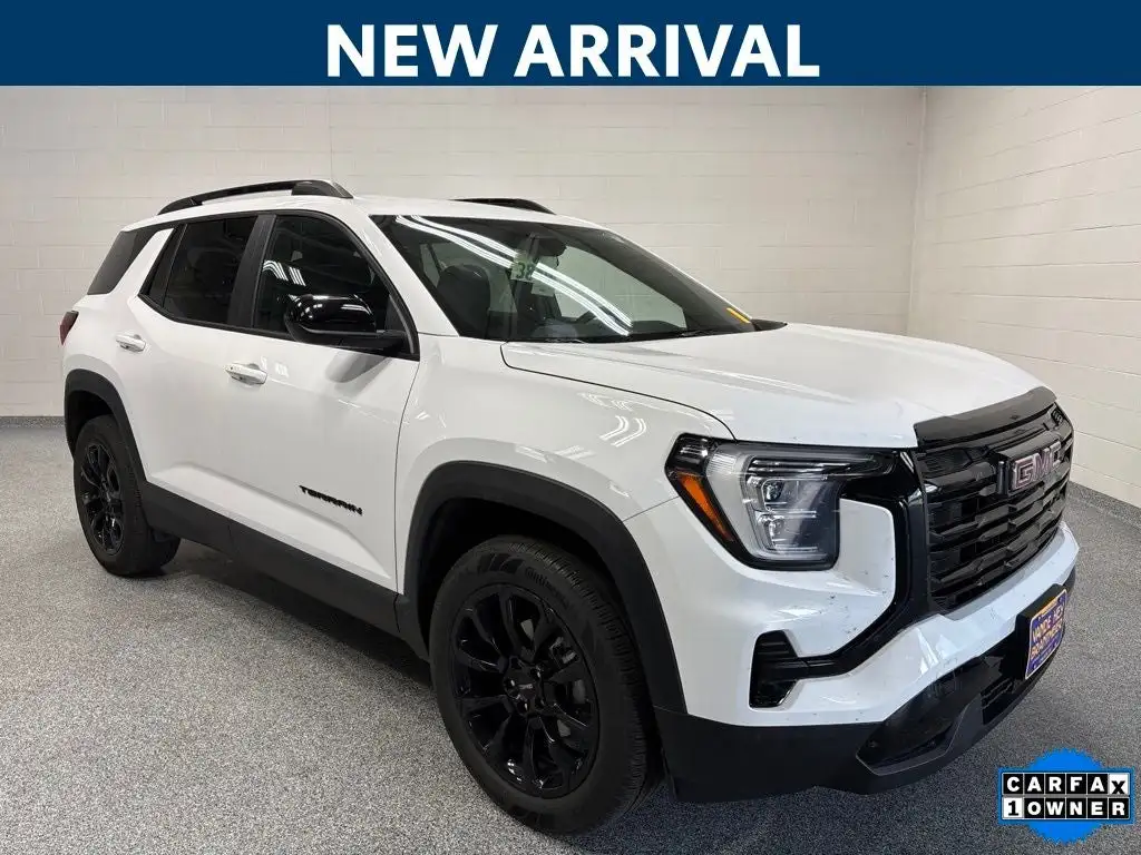 2025 GMC Terrain Elevation AWD's photo