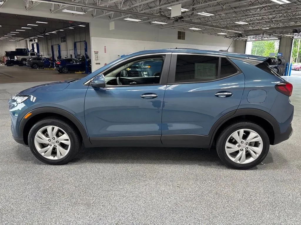 2024 Buick Encore GX Preferred AWD photo 4