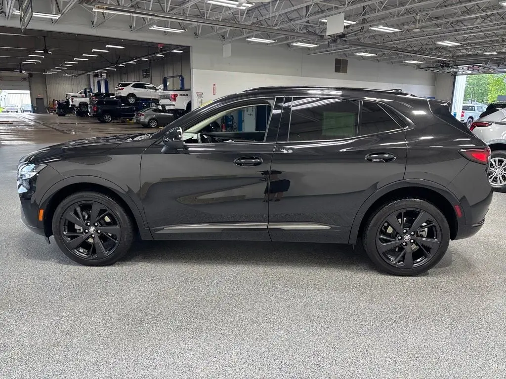 2023 Buick Envision Essence AWD photo 4