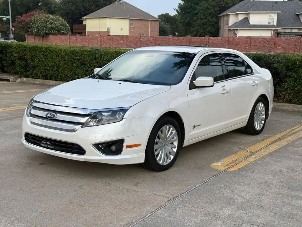 2012 Ford Fusion Hybrid's photo