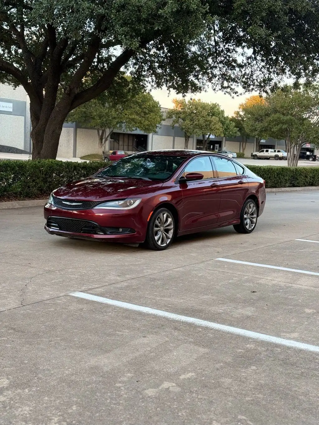 2015 Chrysler 200 S's photo
