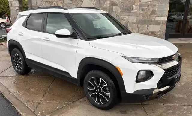 2023 Chevrolet Trailblazer Activ AWD's photo