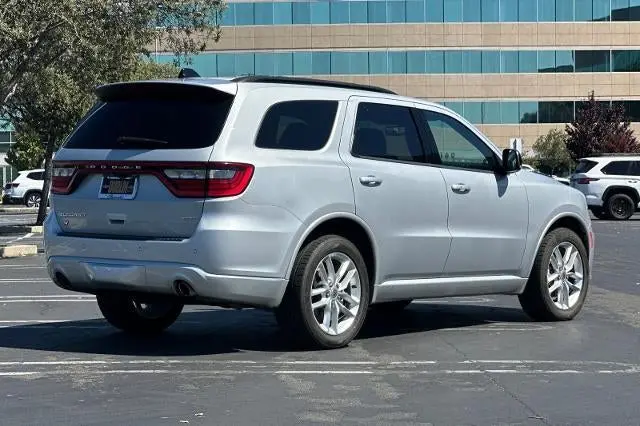 2024 Dodge Durango GT AWD Plus photo 4