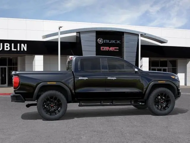 2026 GMC Canyon 4WD Denali Crew Cab Short Box photo 3