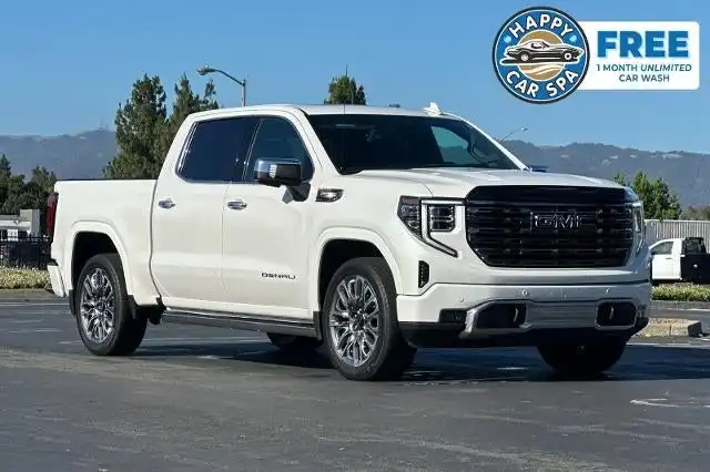 2025 GMC Sierra 4WD Crew Cab Short Box Denali Ultimate's photo