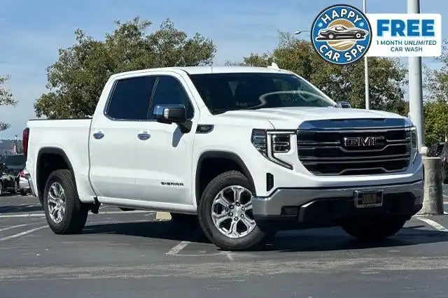 2024 GMC Sierra SLT 2WD Crew Cab Short Box's photo