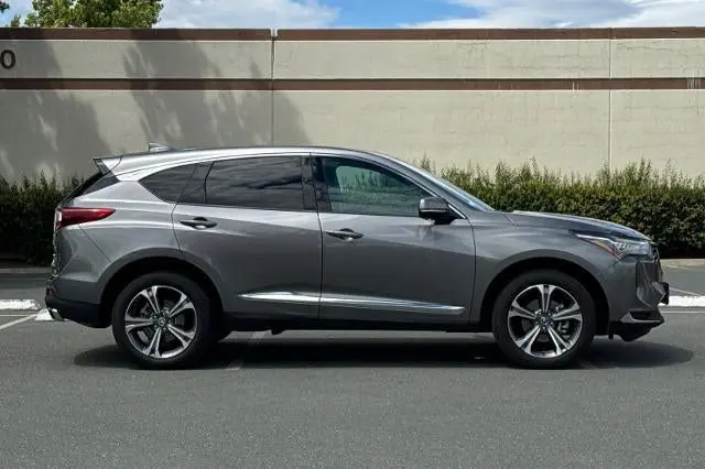 2025 Acura RDX SH-AWD Technology Package photo 3