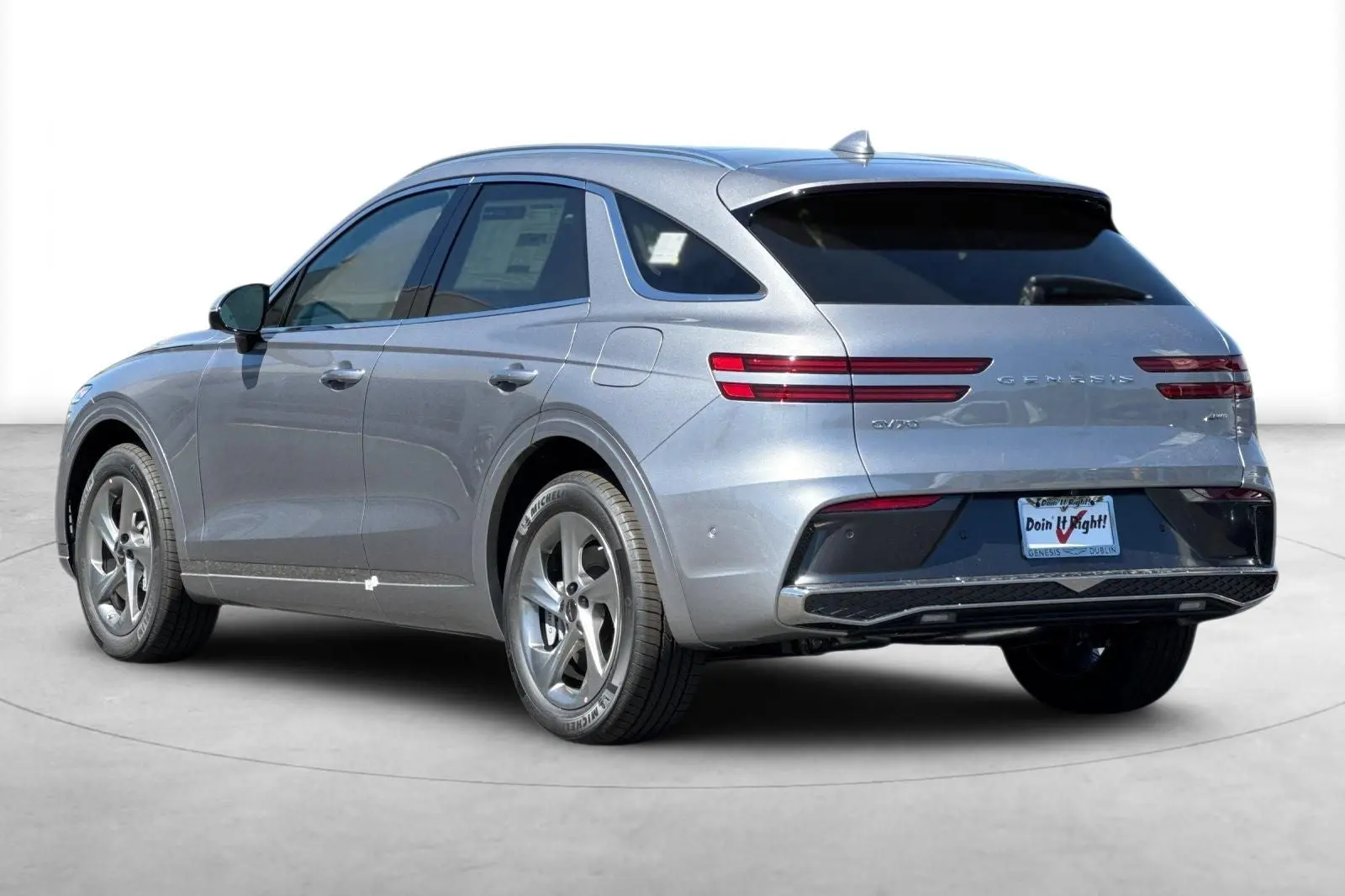 2026 Genesis GV70 2.5T Advanced AWD photo 4