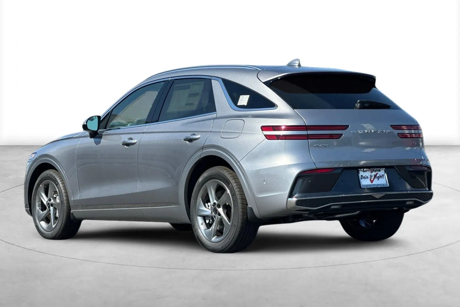 2026 Genesis GV70 2.5T Advanced AWD photo 4