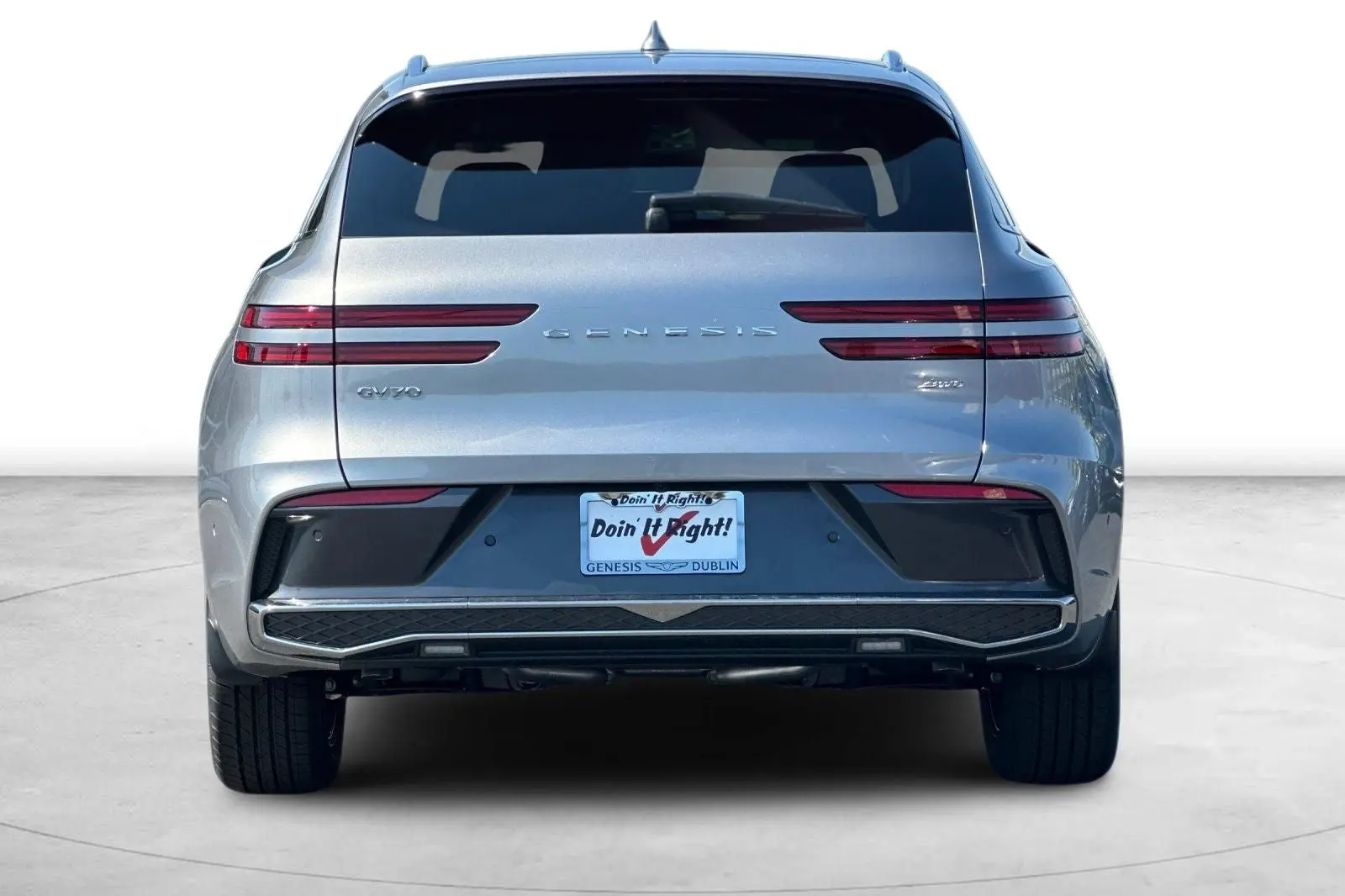 2026 Genesis GV70 2.5T Advanced AWD photo 5