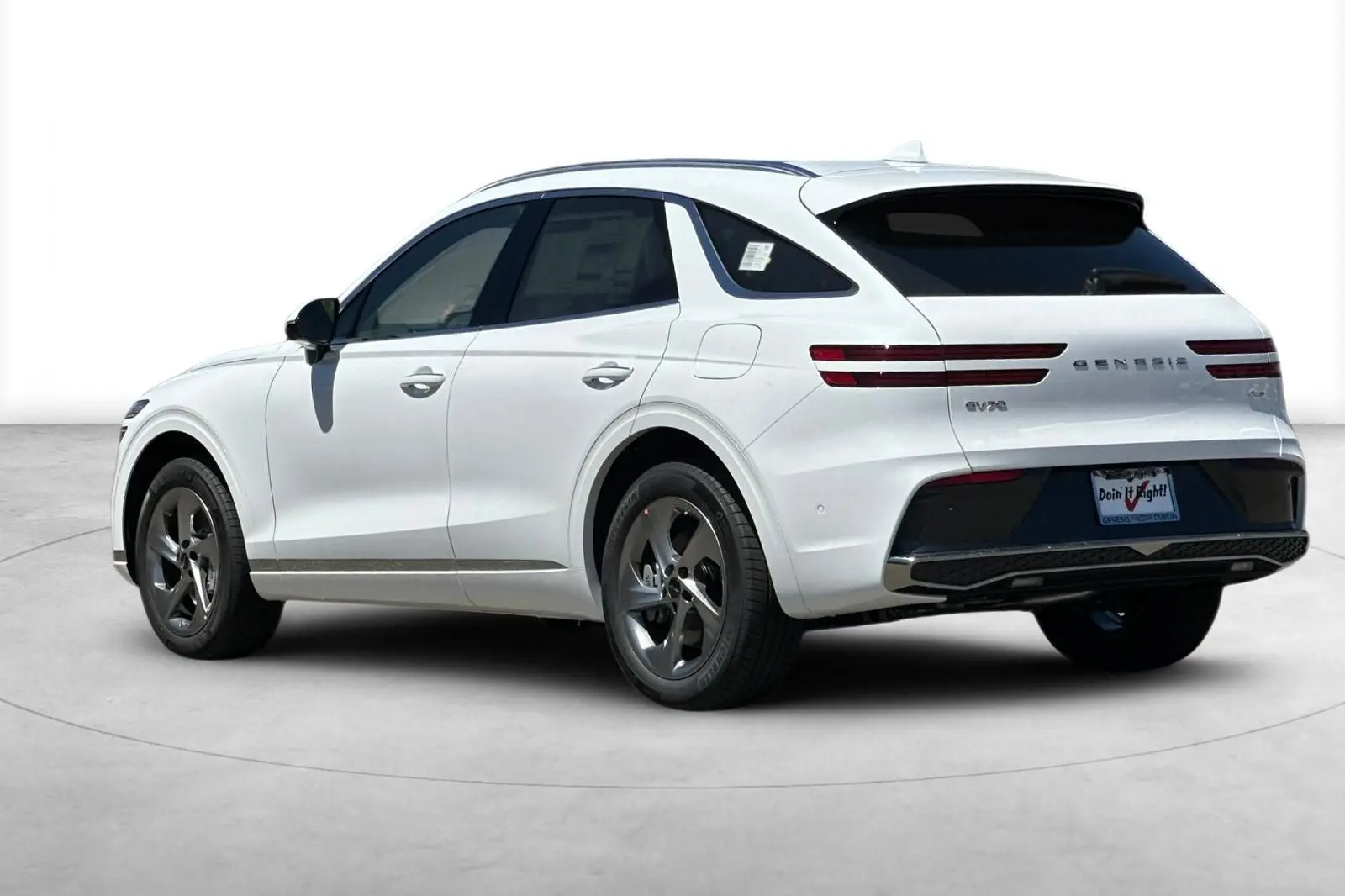 2026 Genesis GV70 2.5T Advanced AWD photo 4