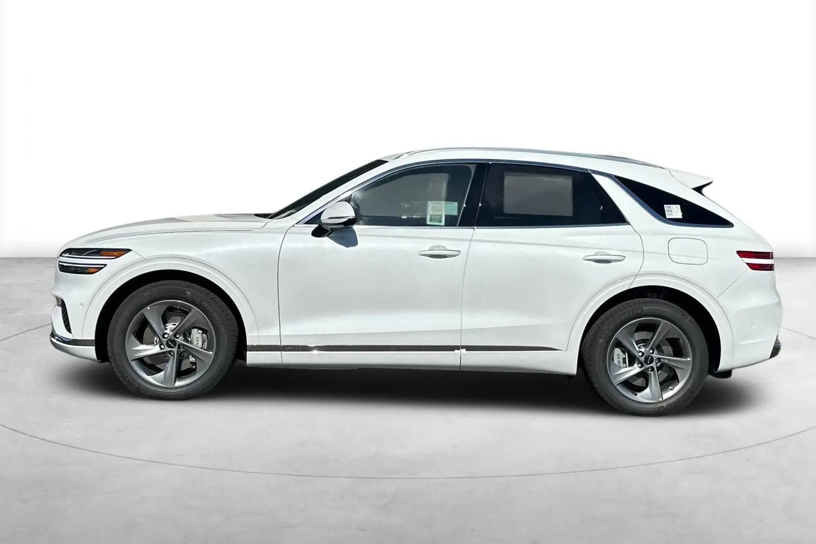 2026 Genesis GV70 2.5T Advanced AWD photo 3