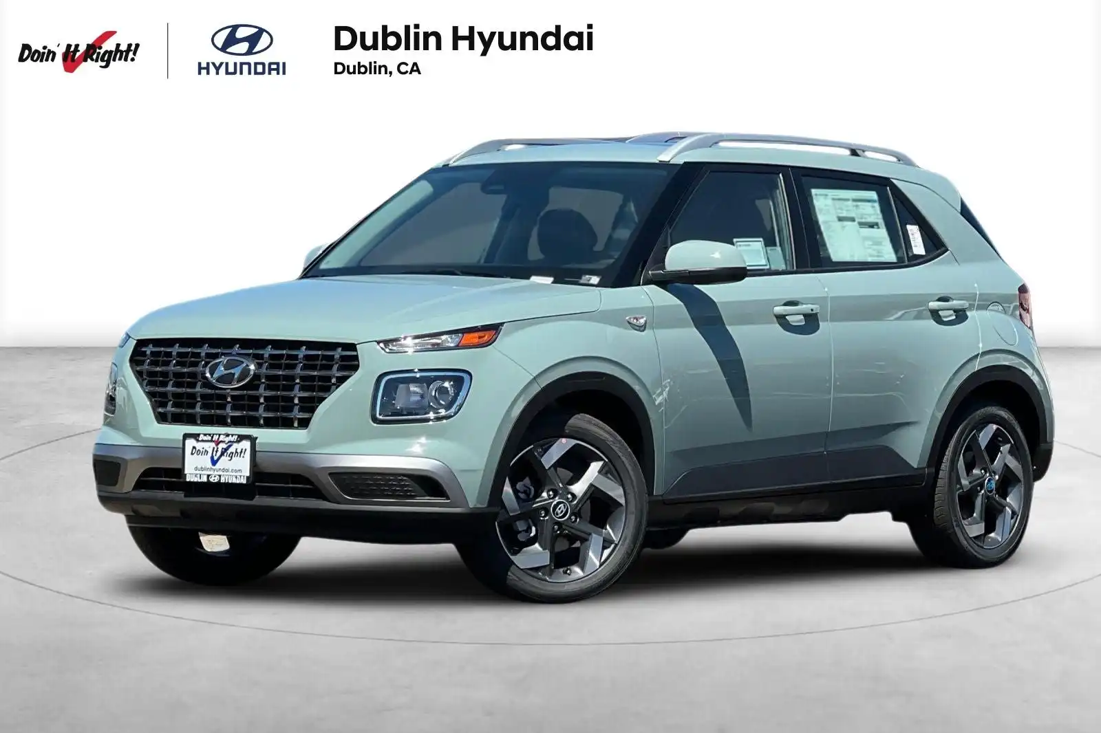 2026 Hyundai Venue SEL IVT's photo