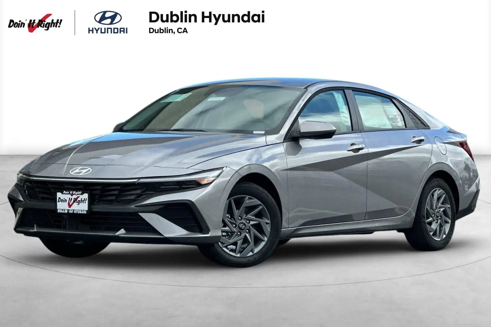 2026 Hyundai Elantra 1.6 HEV Blue's photo