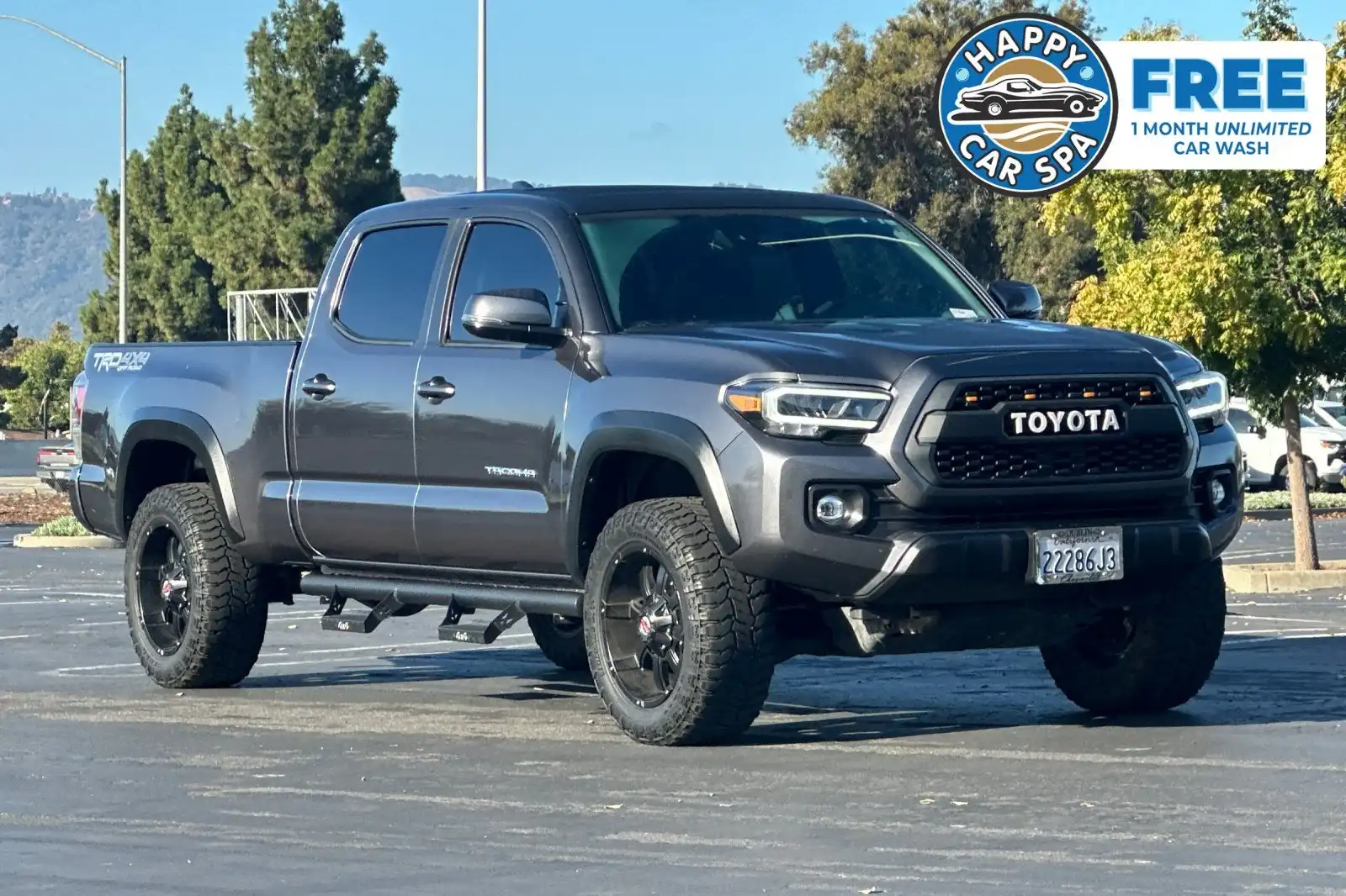 2021 Toyota Tacoma TRD Off-Road Double Cab 4WD Auto Long Bed's photo