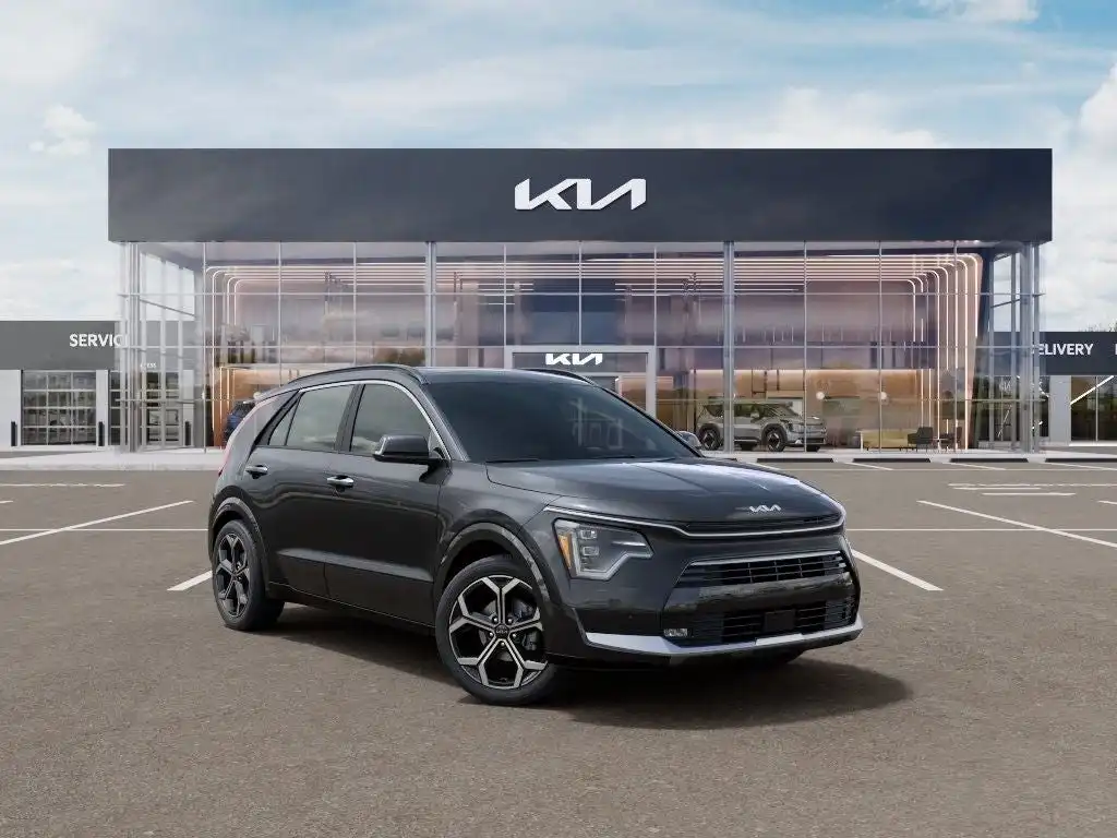 2026 Kia Niro SX Touring HEV's photo