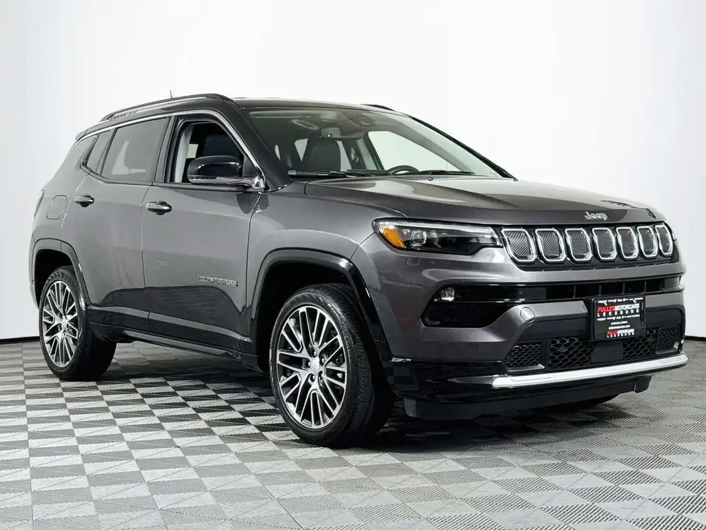 2022 Jeep Compass Limited 4X4's photo