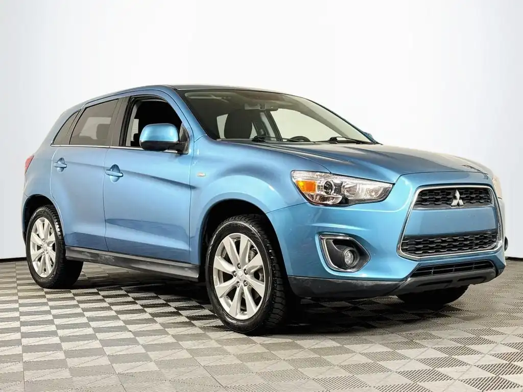 2014 Mitsubishi Outlander Sport 2.0 SE AWC CVT's photo
