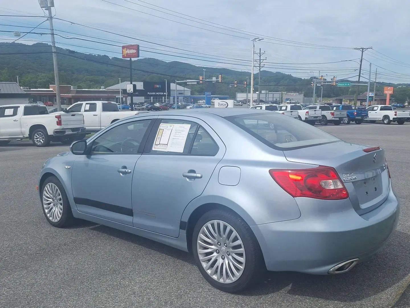 2012 Suzuki Kizashi SE CVT AWD photo 5