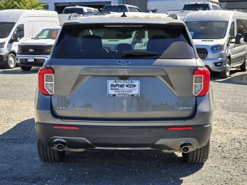 2021 Ford Explorer XLT 4WD photo 5