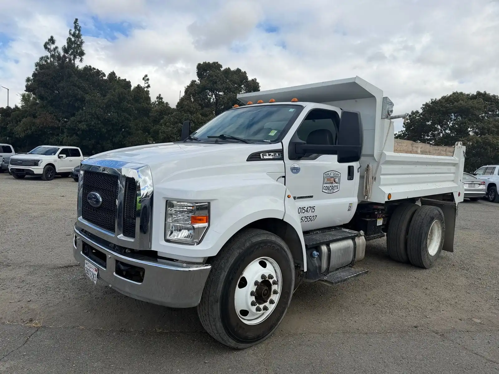 2022 Ford F-750 Base SD's photo