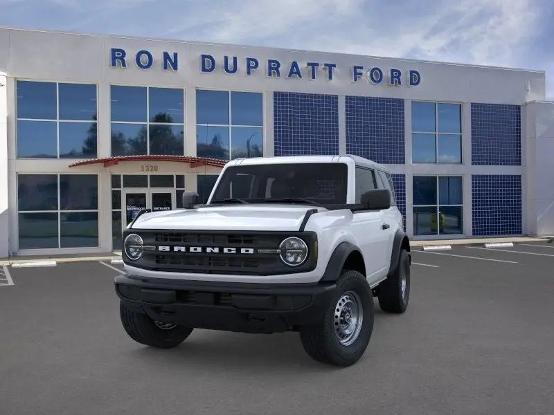 2026 Ford Bronco Base 4x4 photo 3