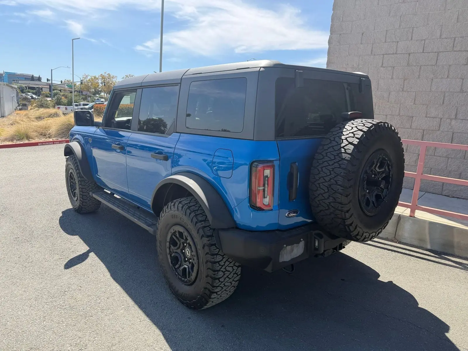 2023 Ford Bronco Wildtrak 4WD photo 3
