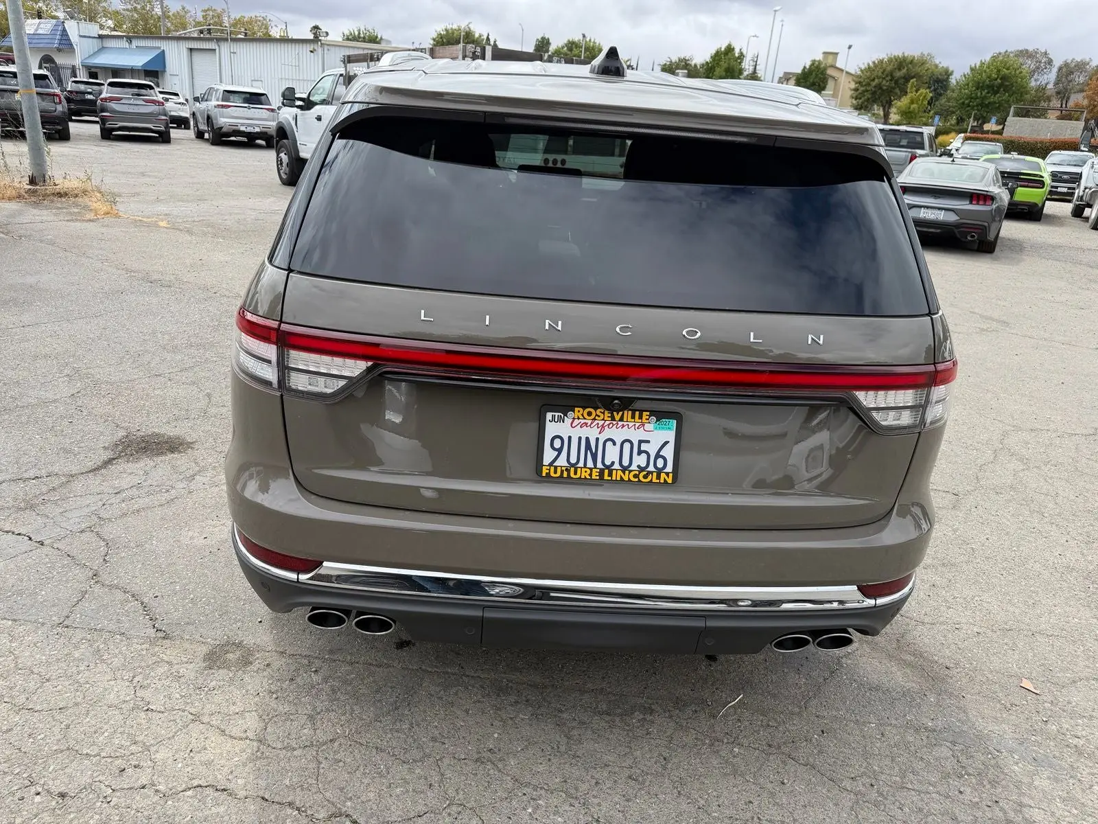 2025 Lincoln Aviator Reserve AWD photo 4