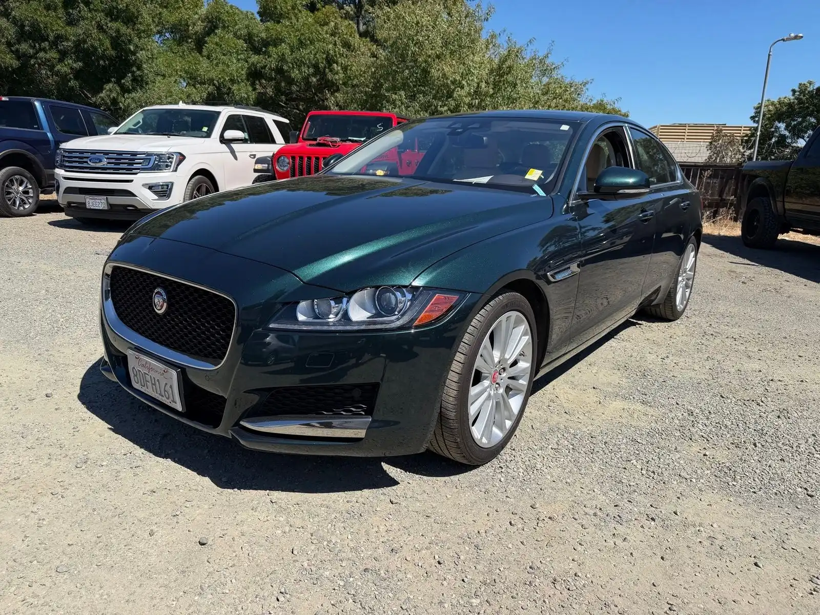 2017 Jaguar XF 20d Prestige's photo