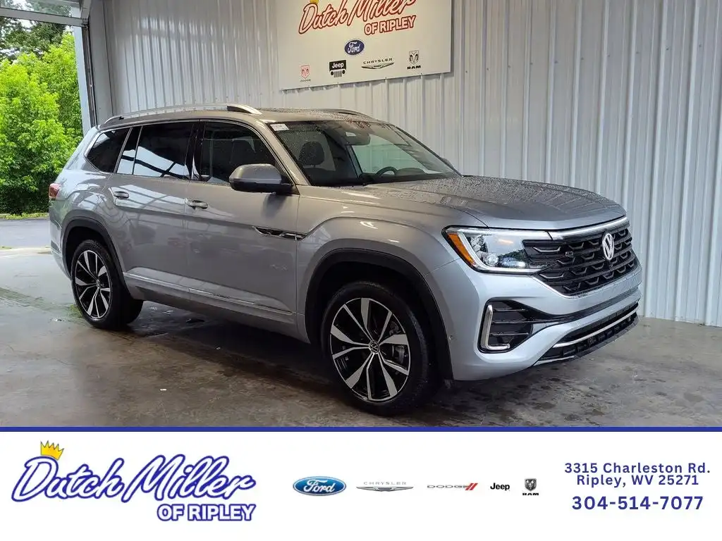 2025 Volkswagen Atlas 2.0T SEL Premium R-Line 4Motion's photo