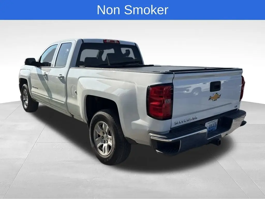 2019 Chevrolet Silverado 1500 LT Double Cab Std Box photo 3