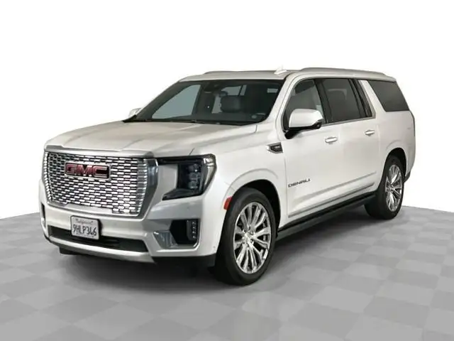 2023 GMC Yukon Denali AWD's photo