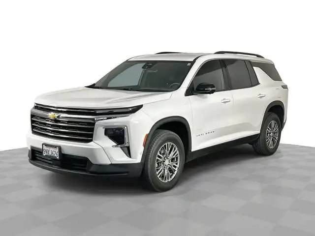 2024 Chevrolet Traverse AWD LT's photo