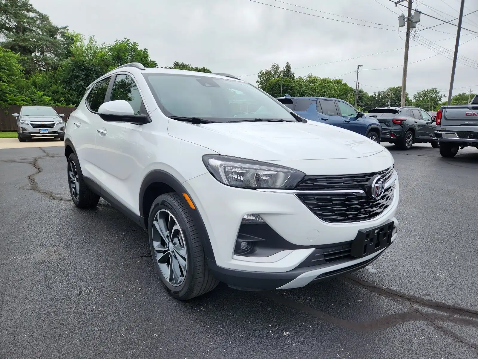 2023 Buick Encore GX Select's photo