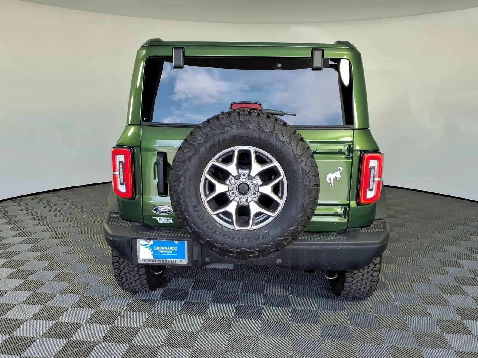 2025 Ford Bronco undefined photo 3