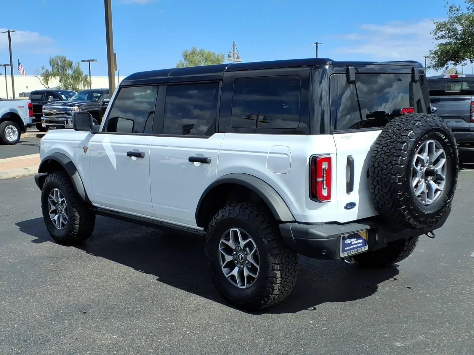 2025 Ford Bronco Badlands 4x4 photo 4