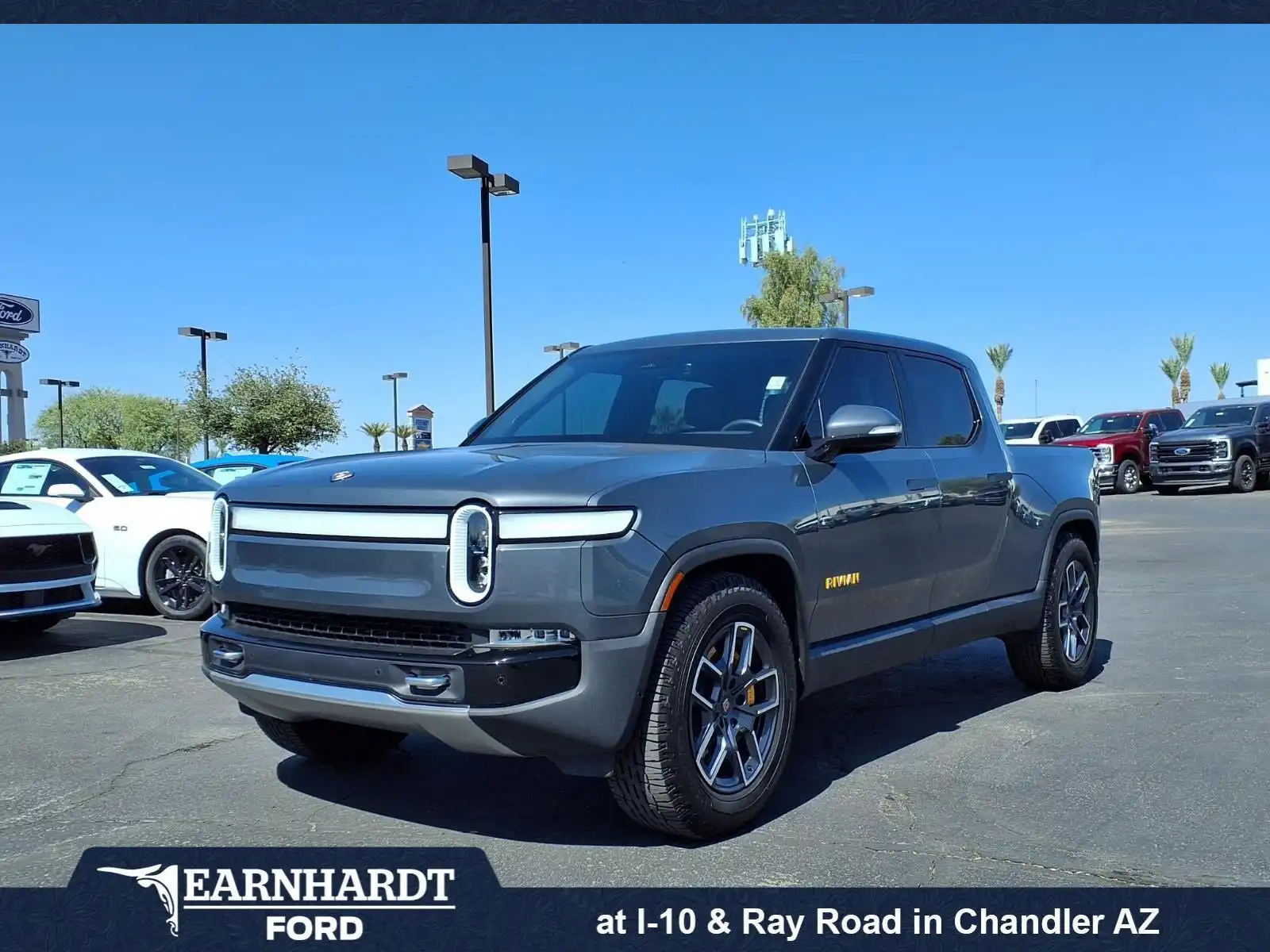 2022 Rivian R1T Adventure's photo