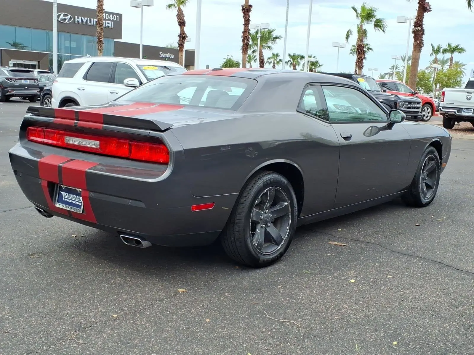2013 Dodge Challenger SXT photo 5