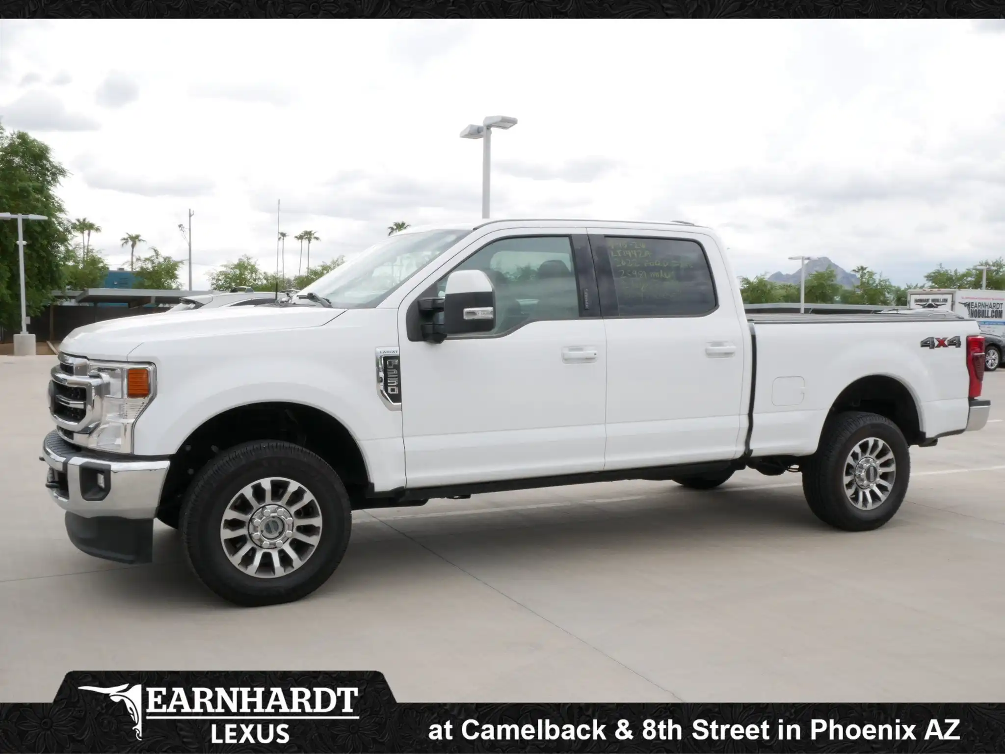 2022 Ford F-250 XL 4WD Crew Cab 8' Box's photo