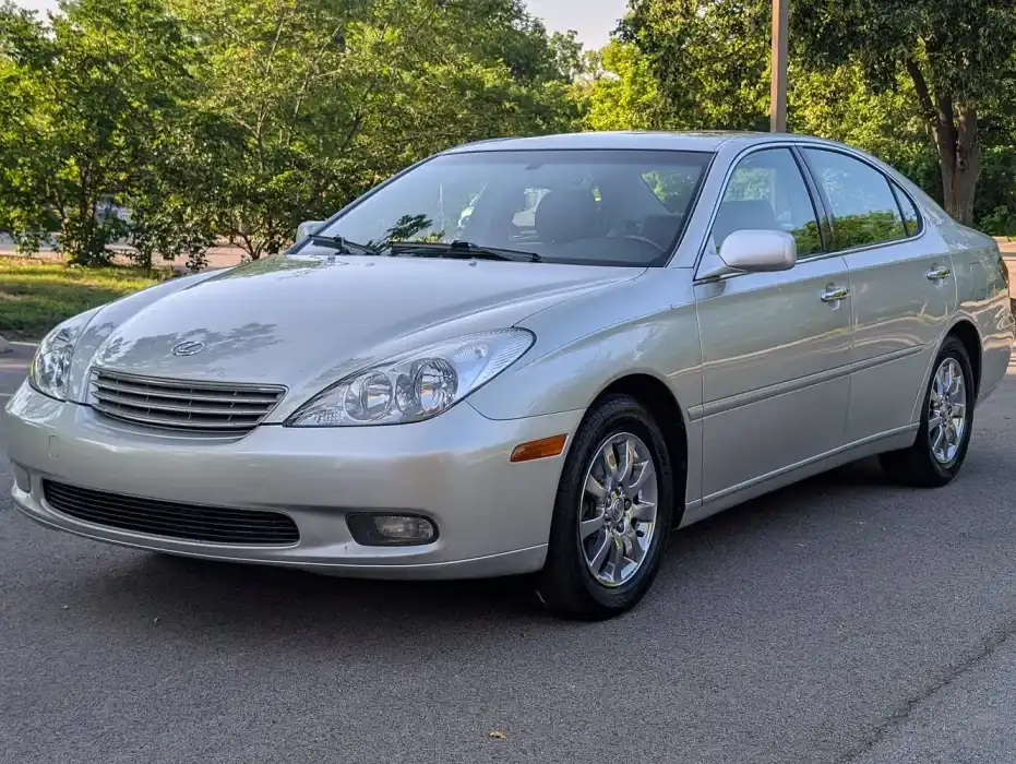 2004 Lexus ES 350 330's photo