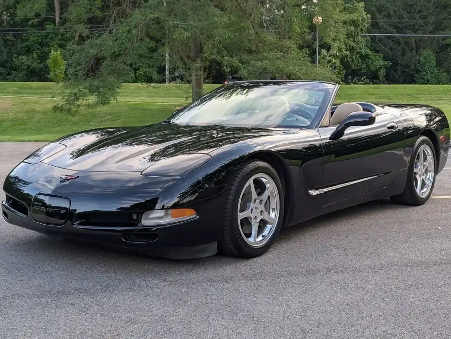 1999 Chevrolet Corvette Base's photo