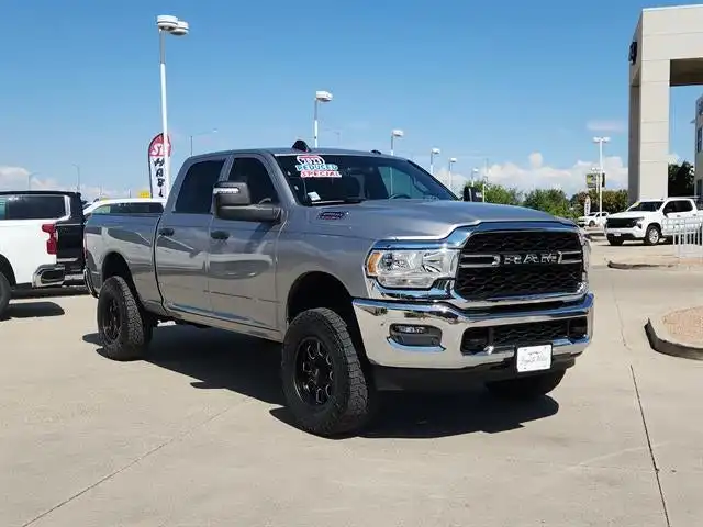 2023 RAM 2500 Tradesman 4X4 Crew Cab SWB's photo