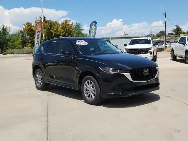2025 Mazda CX-5 S Preferred package Auto AWD's photo
