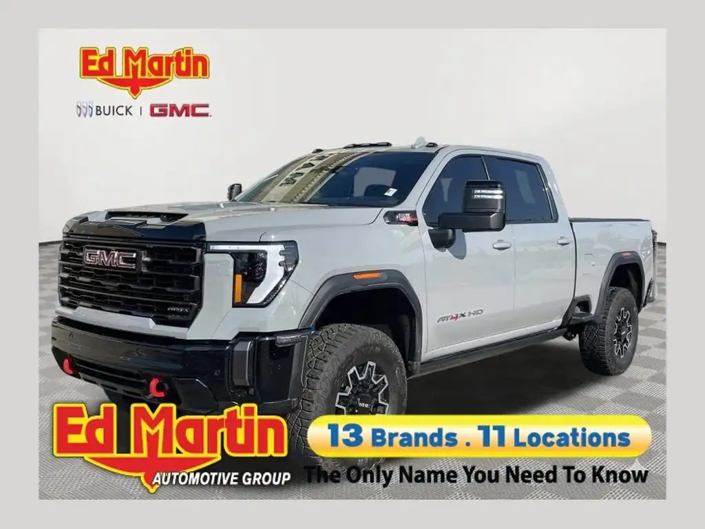 2024 GMC Sierra 4WD Crew Cab Standard Box AT4X's photo