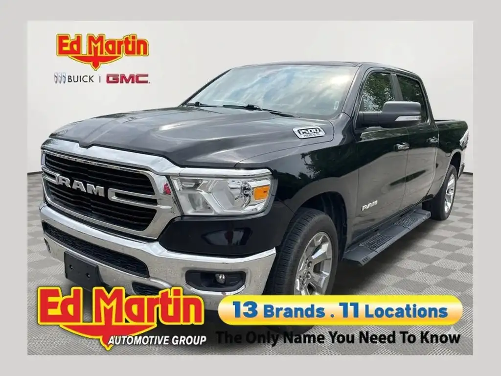 2020 RAM 1500 Big Horn/Lone Star 4x4 Crew Cab 6'4's photo