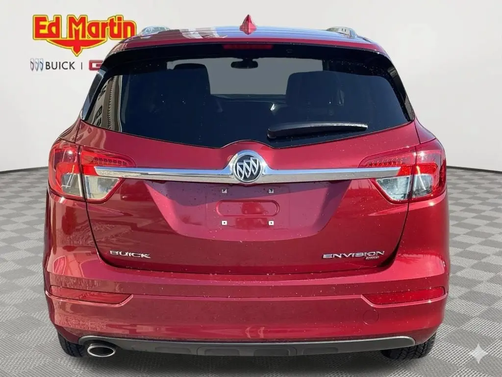 2018 Buick Envision Essence AWD photo 3