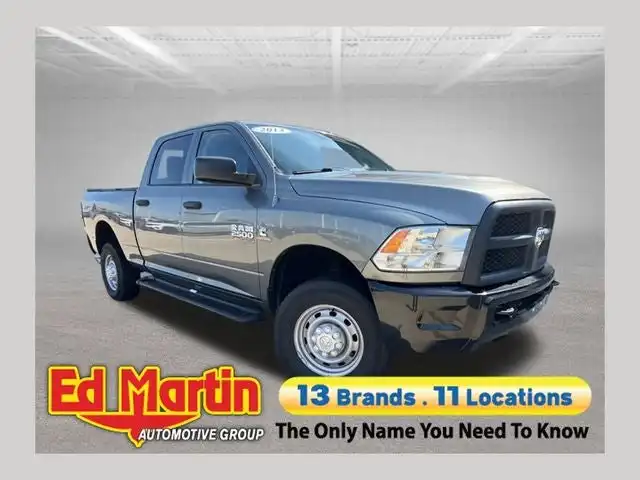 2013 RAM 2500 Tradesman 4X4 Crew Cab SWB's photo