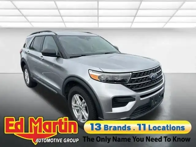 2021 Ford Explorer XLT 4WD's photo