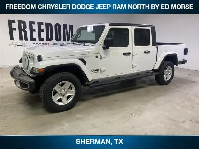 2023 Jeep Gladiator Sport S's photo